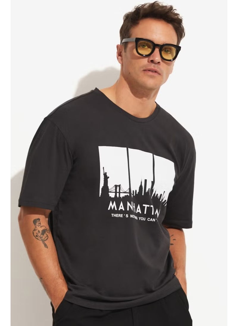 JUNE Men's Oversize 100% Cotton Printed Crew Neck T-Shirt - Image 1